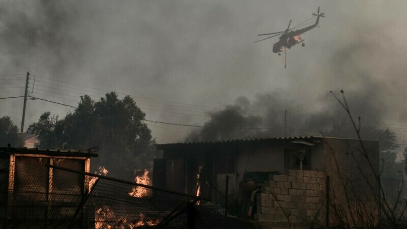 incendiu grecia, langa atena