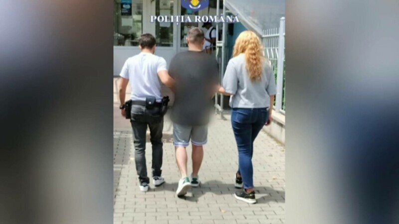 inselatorie apartamente