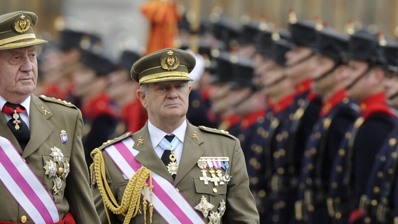 Regele Juan Carlos al Spaniei - cover