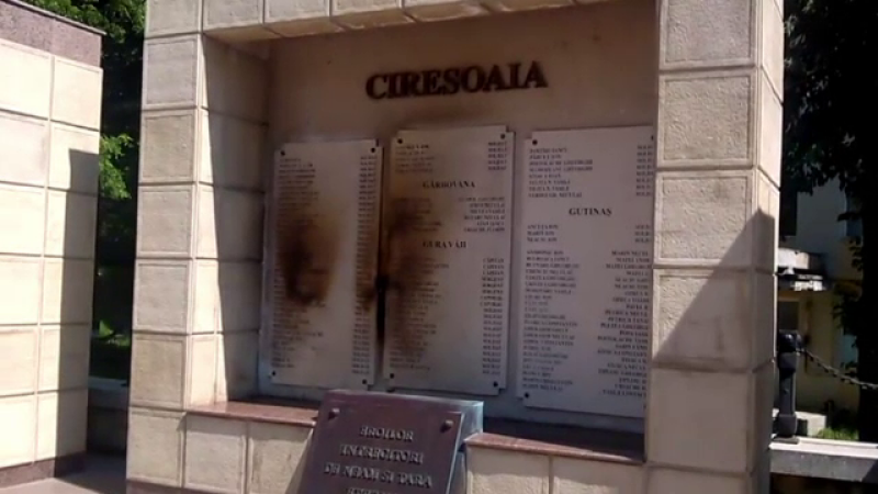 Un monumentul inchinat eroilor cazuti in Primul Razboi Mondial a fost vandalizat