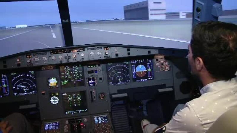 Simulator zbor avion