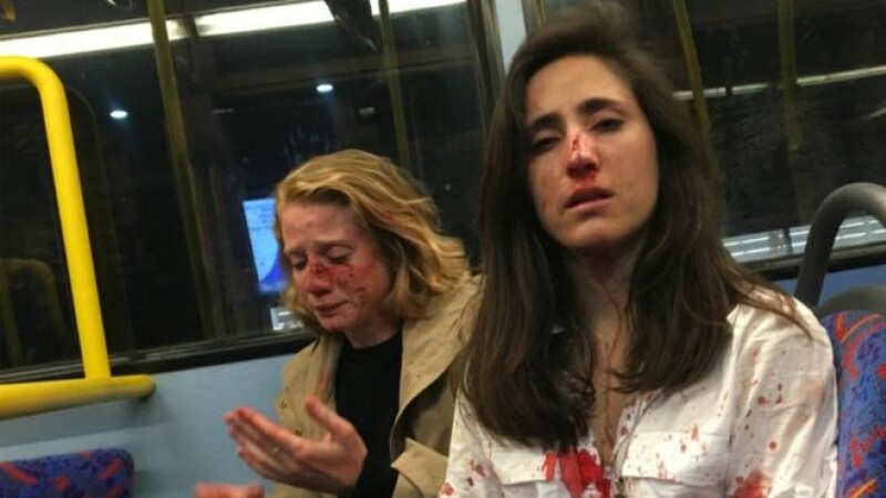 Correspondent refrigerator innovation Reacția femeilor bătute brutal pentru că nu s-au sărutat într-un autobuz.  Atacatorii, prinși - Stirileprotv.ro