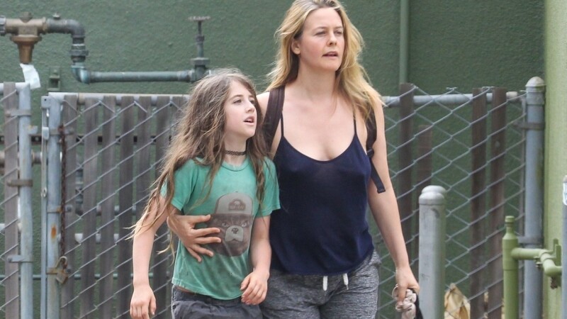 Alicia Silverstone