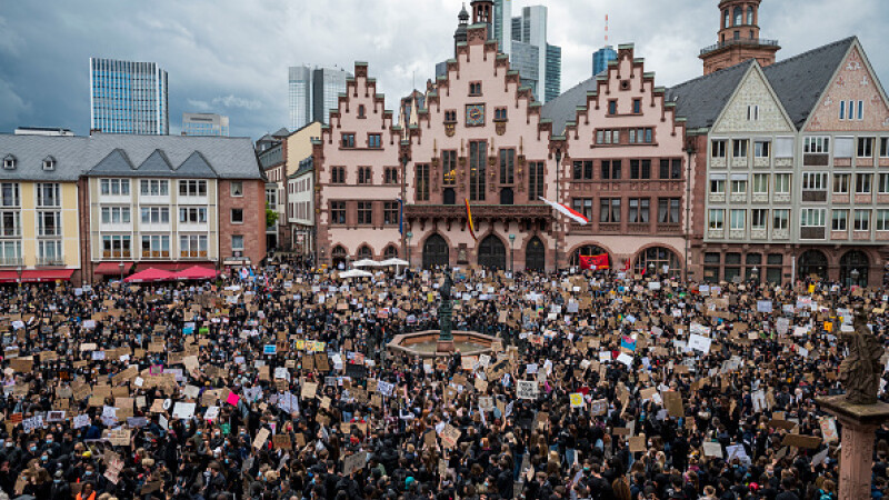 Proteste masive pe mapamond împotriva rasismului - 1