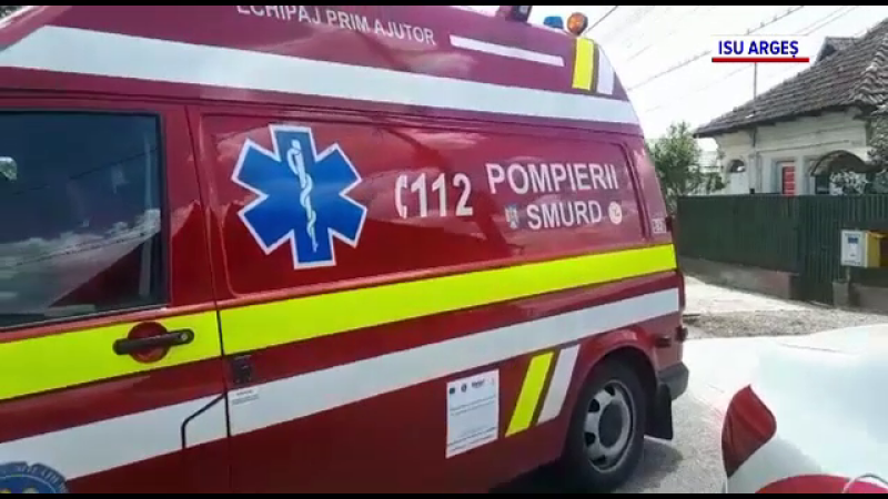 Accident cumplit în Argeș. Un șofer de 25 de ani a intrat într-o mașină de transport dializă