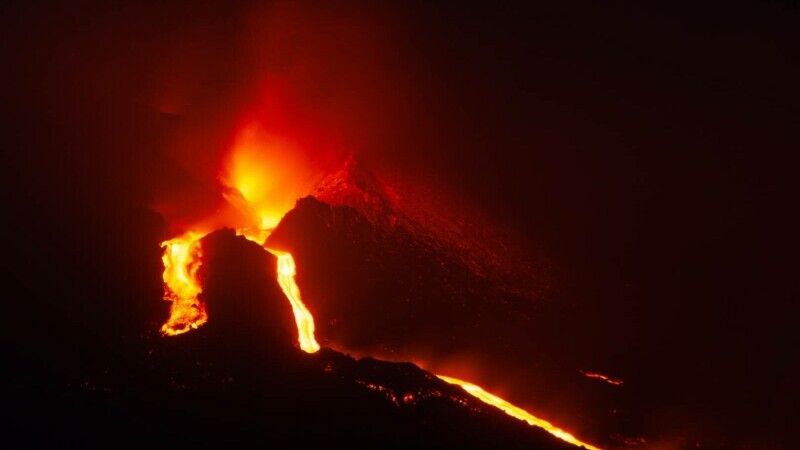 erupție vulcan