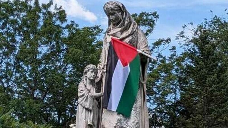 Ultimatumul Universității București împotriva manifestației pro-palestiniene din campus. Acuză vandalizarea monumentelor