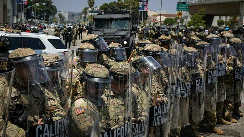garda nationala sua protest LA