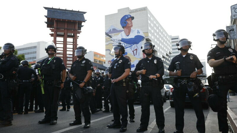 Proteste violente în Los Angeles