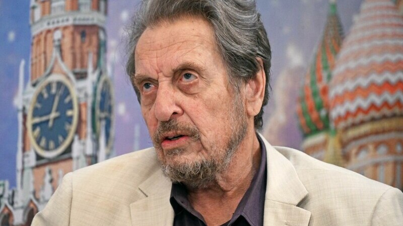 tatăl lui Elon Musk, Errol