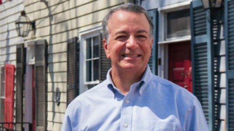 ambasador Darryl Nirenberg