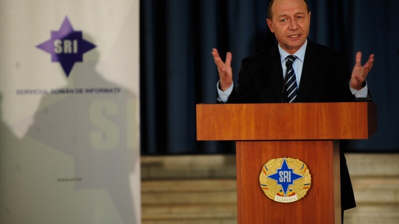 Traian Basescu la SRI