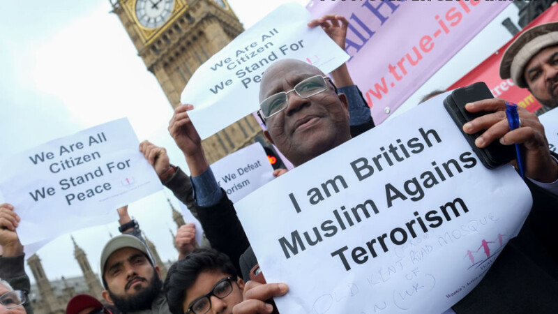 manifestatie anti-terorista a musulmanilor din Londra