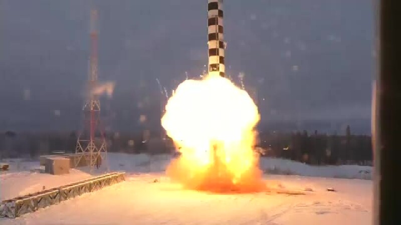 lansare racheta Sarmat