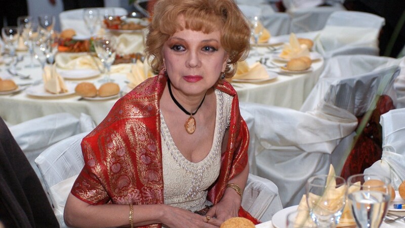 Actrita Aimee Iacobescu