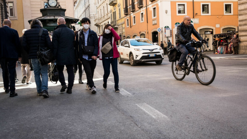 Scoli inchise, meciuri fara spectatori în Italia, din cauza coronaviruslui - 3