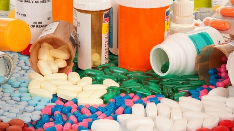 Se cere ridicarea restricţiei privind exportul de medicamente: Sunt stocuri care nu sunt folosite la Covid-19