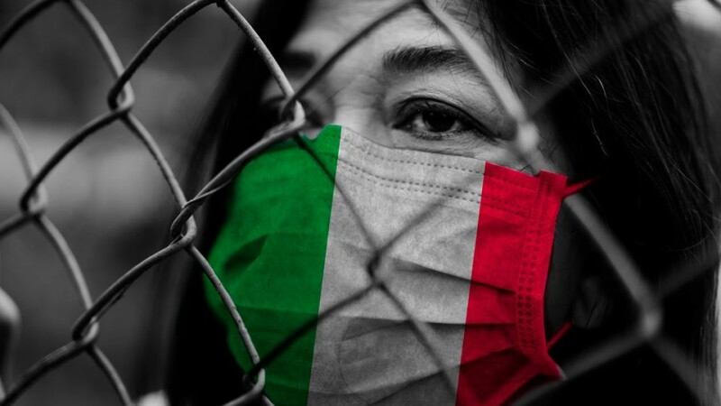 Numărul deceselor în Italia crește implacabil. Bisericile au devenit camere mortuare