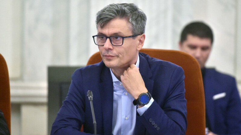 Virgil Popescu, ministrul Economiei: După 15 aprilie nu o să mai fie probleme cu găsirea măștilor și dezinfectanților în farmacii