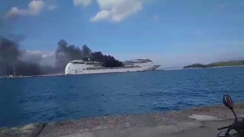 Incendiu de amploare la bordul unei nave de croazieră din portul Corfu, Grecia. Ce s-a întâmplat cu pasagerii