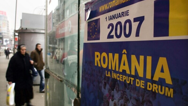 Sondaj: Majoritatea românilor cred că sunt priviţi drept 
