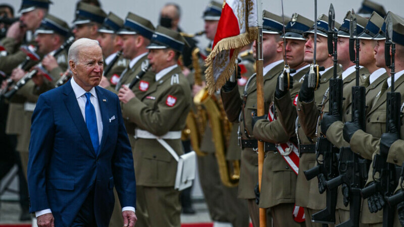 Biden a fost informat despre bombardarea Liovului, în apropierea locului unde urma să țină un discurs. Ce a decis