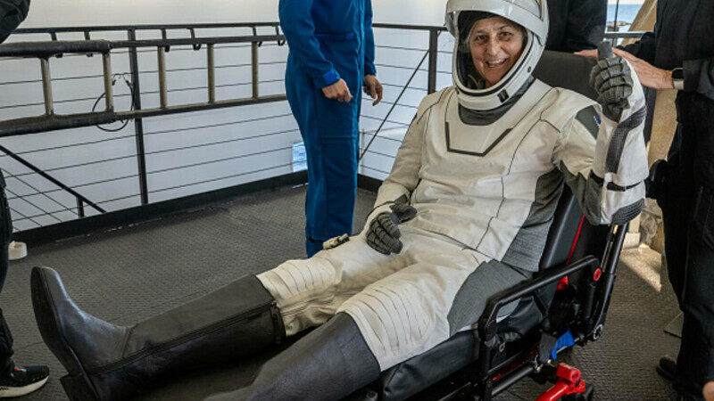 astronauţi blocaţi pe ISS