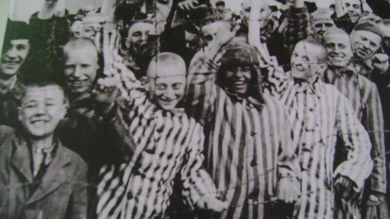Dachau, copii in lagarul de concentrare