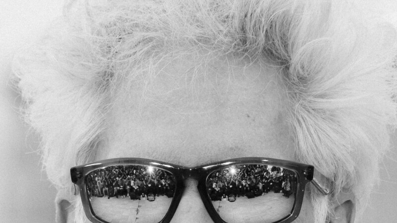 Armata de fotoreporteri de la Cannes, prin ochii unui regizor de pe covorul rosu