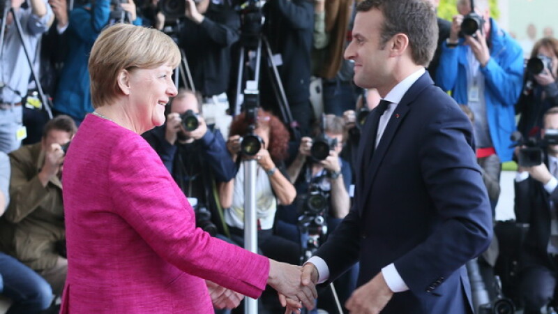 Prima vizita oficiala a lui Macron in Berlin