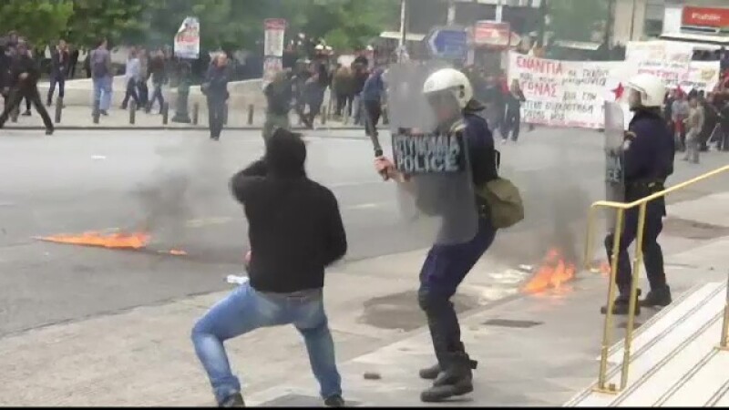 Proteste violente in Atena