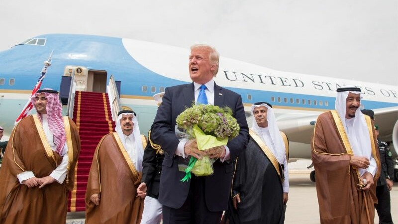 Trump in vizita in Arabia Saudita