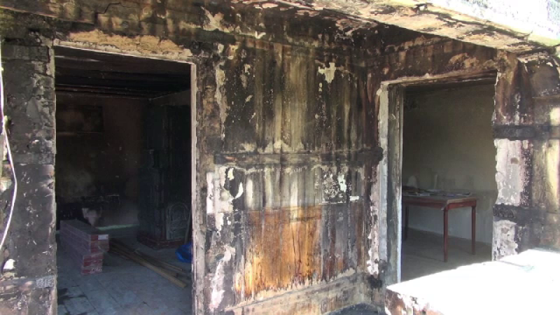 Casa arsa in Neamt