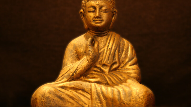 Scheletul unui călugăr, descoperit în interiorul unei statui. Ipoteza specialiștilor