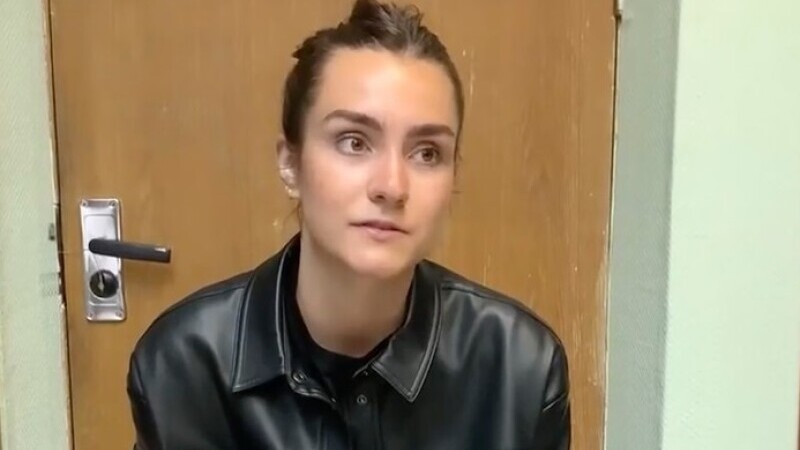 VIDEO. Primele imagini cu iubita jurnalistului Roman Protasevici în detenție. Dezvăluirile tinerei