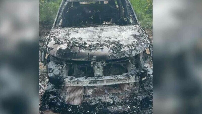 Primele indicii în cazul rămășițelor umane de pe câmpul din Măgurele. Mașina arsă provine din Italia