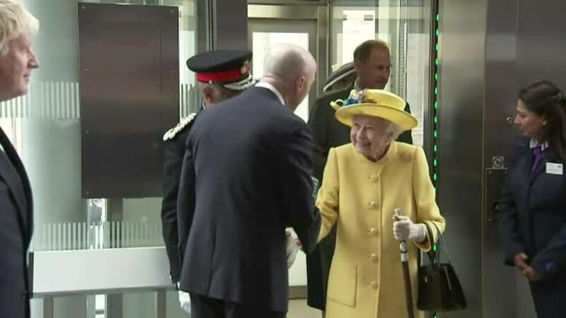 Regina Elisabeta a Marii Britanii, metrou