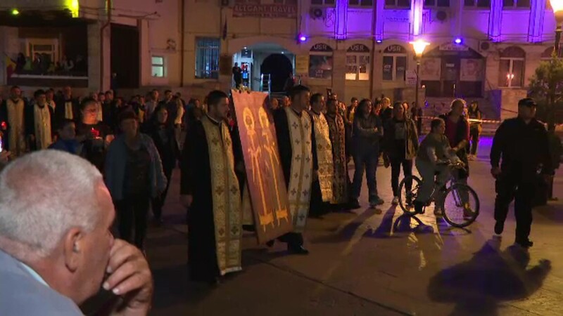 Sfinții Împărați Constantin și Elena