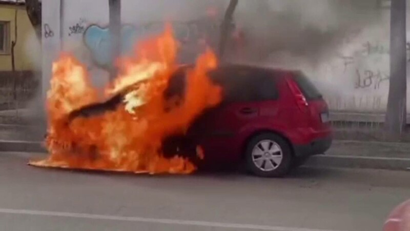 roman italia, foc, masina, socru