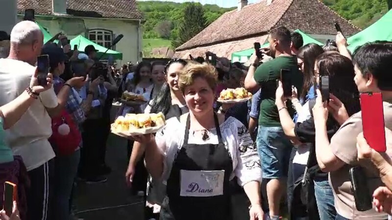 Rubarbă