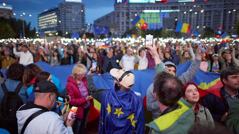 miting nicusor dan piata victoriei