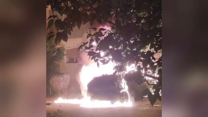 masina incendiata