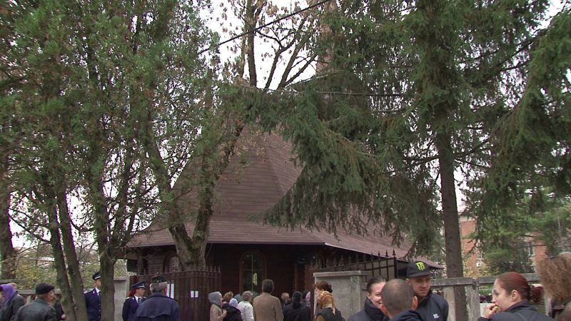 Biserica, politie hunedoara