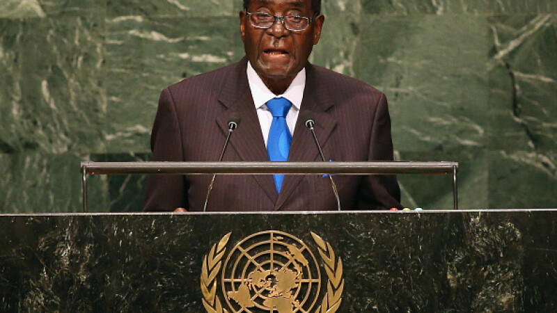 Zimbabwe, Robert Mugabe, demisionat
