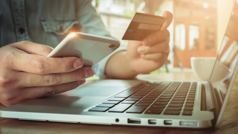 Studiu: Creștere de 41% a sectorului e-commerce pe fondul pandemiei COVID-19