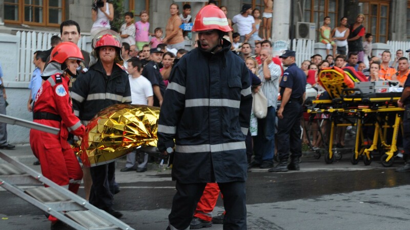 Incendiu la amternitatea Giulești