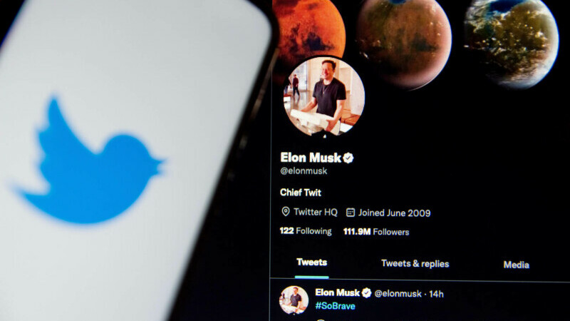 Elon Musk a anunțat abonamentul la Twitter. Cât costă și ce oferă
