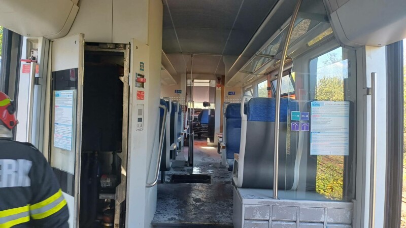 incendiu tren