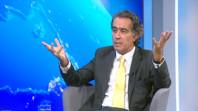 “România este o țară neînțeleasă. Parisul e terminat, Londra la fel. Se trăiește mai bine în România, cu toate problemele ei”