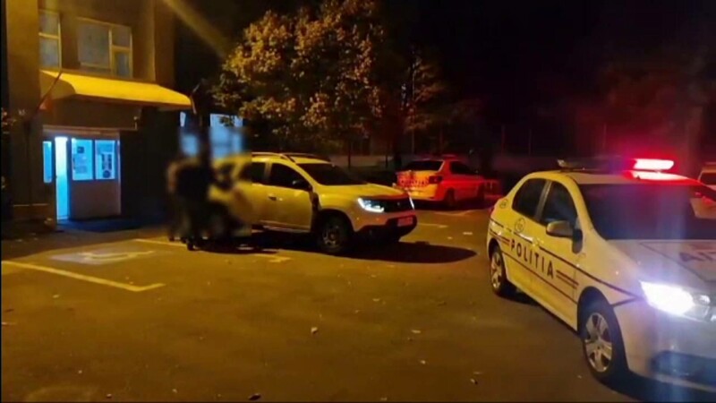 profesor canto agresor